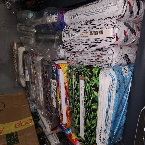 Fleece and Cotton Fabric Bulk - Picture 10 of 16